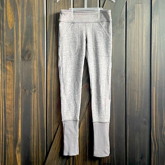 Ivivva Size 8 - Picture 1 of 3